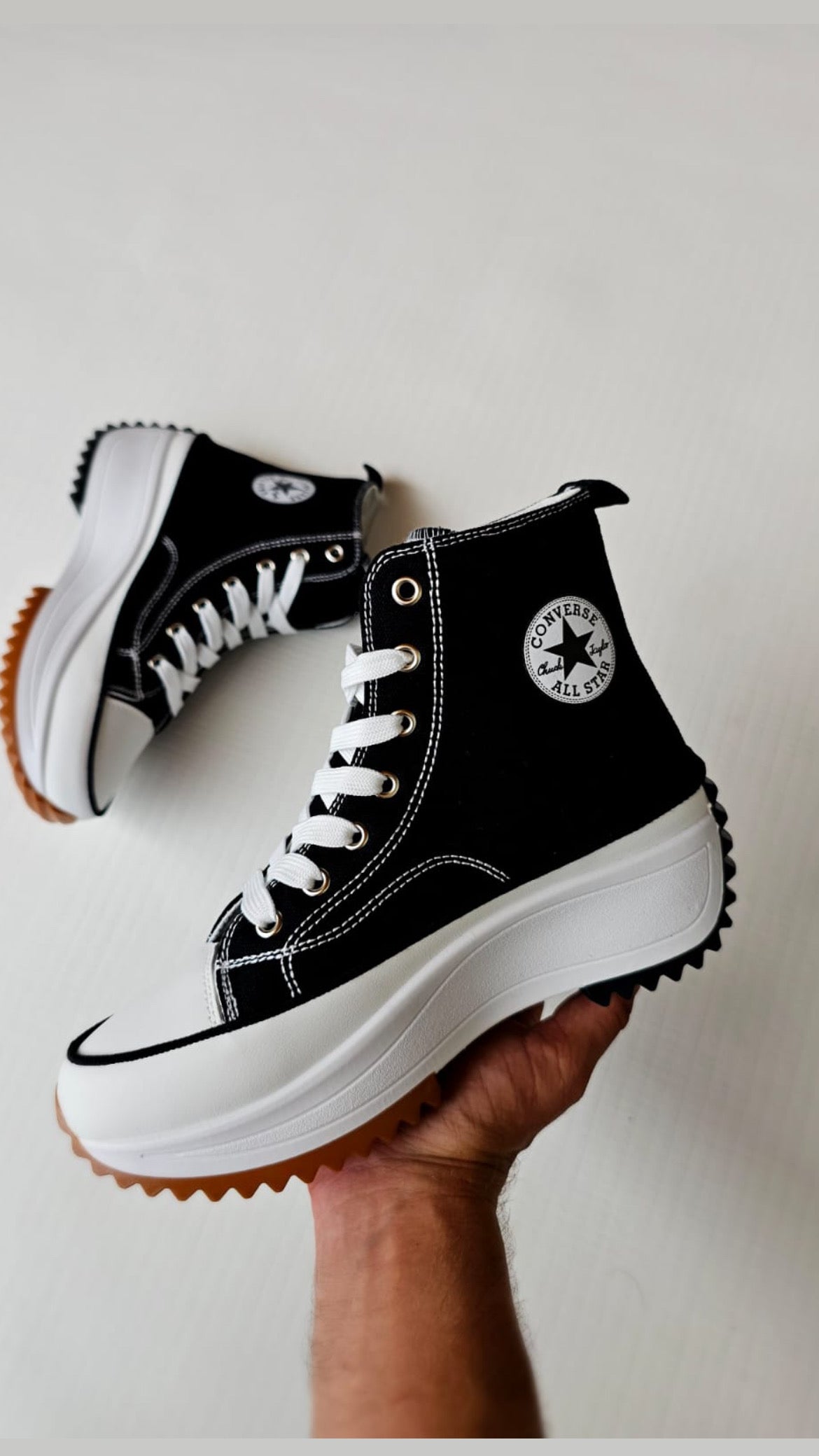 Converse Run