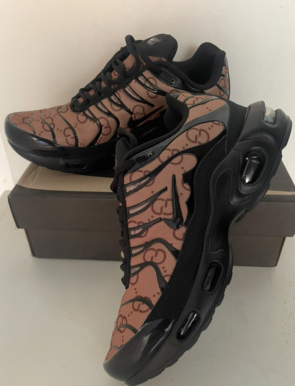 Tn