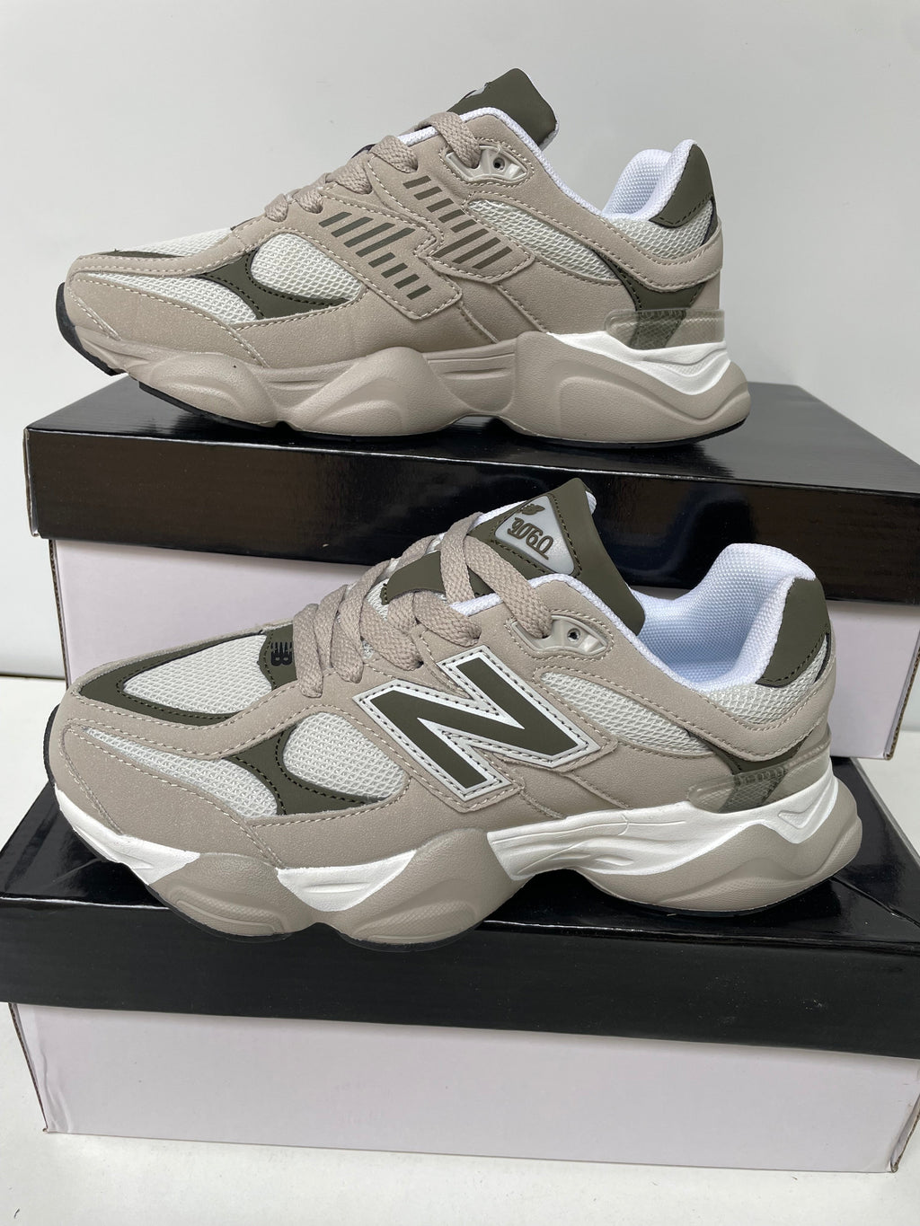 new balance 9060