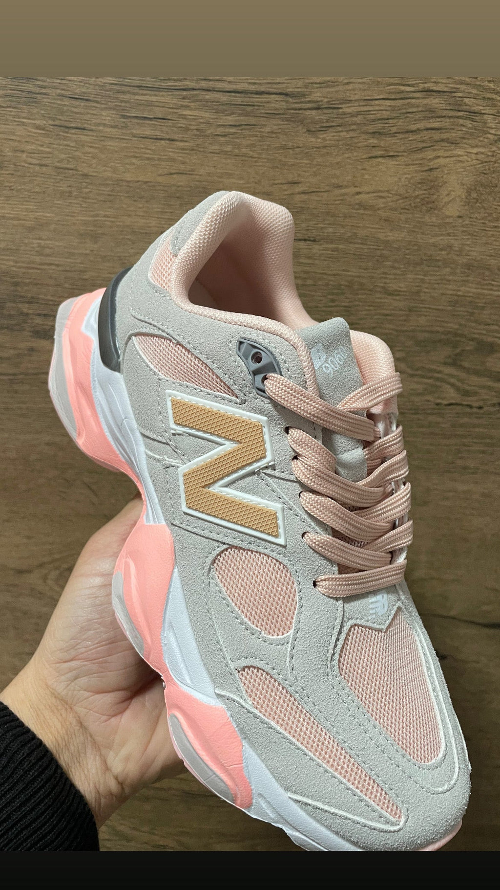 New balance 9060