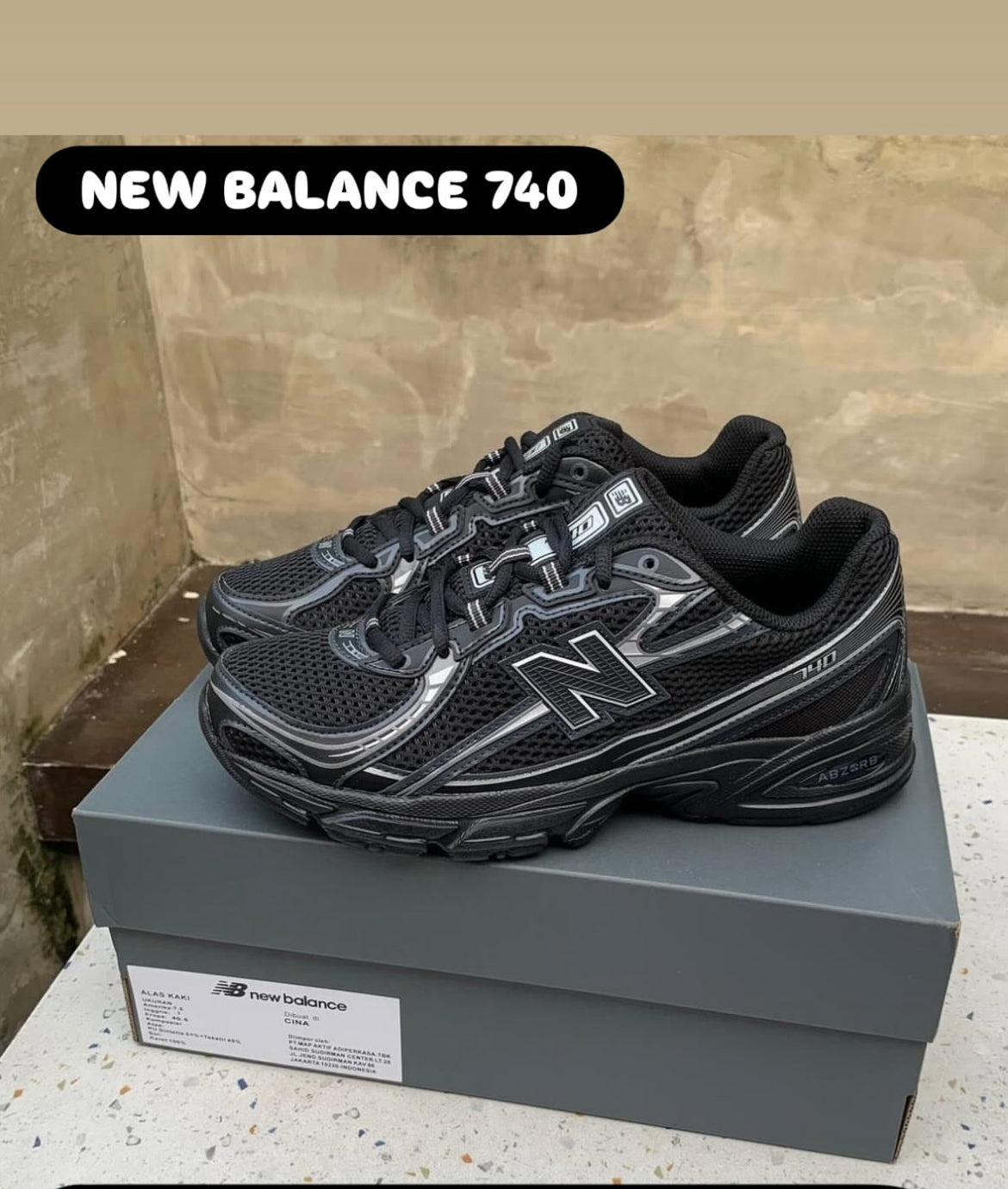 New balance 740