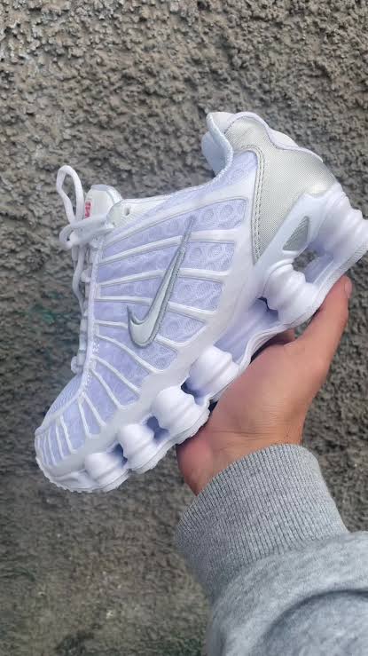 Shox tel blanca