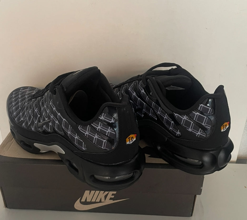 Tn