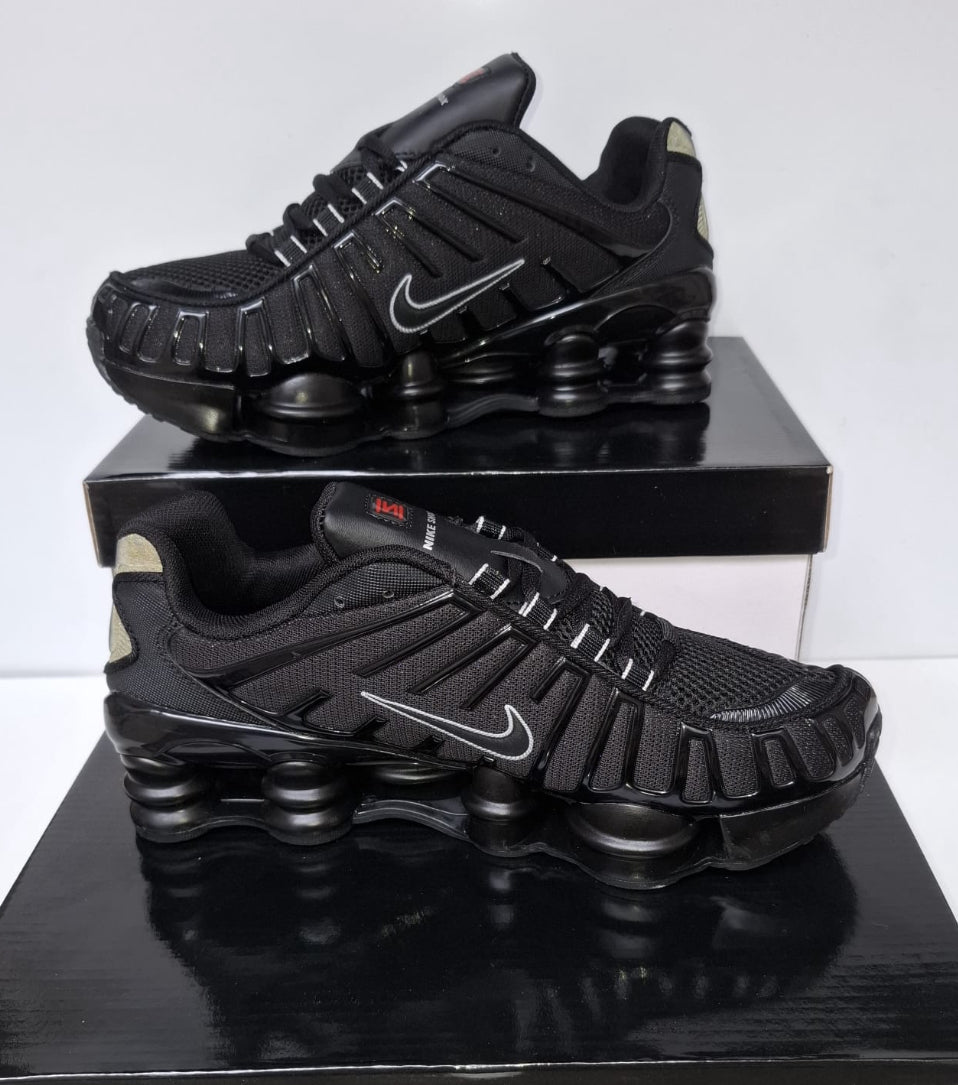 Shox tunned negra