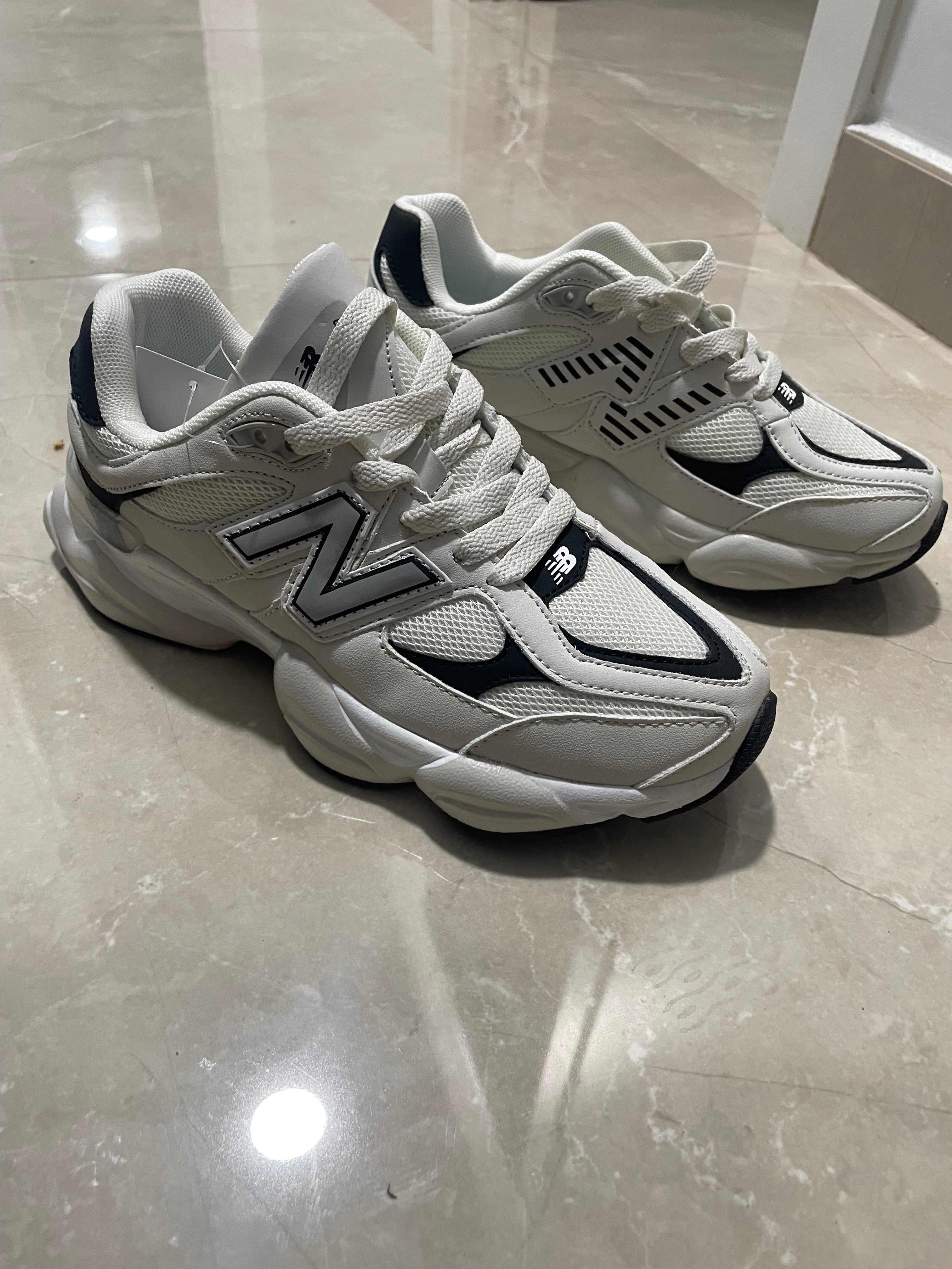 New balance 9060