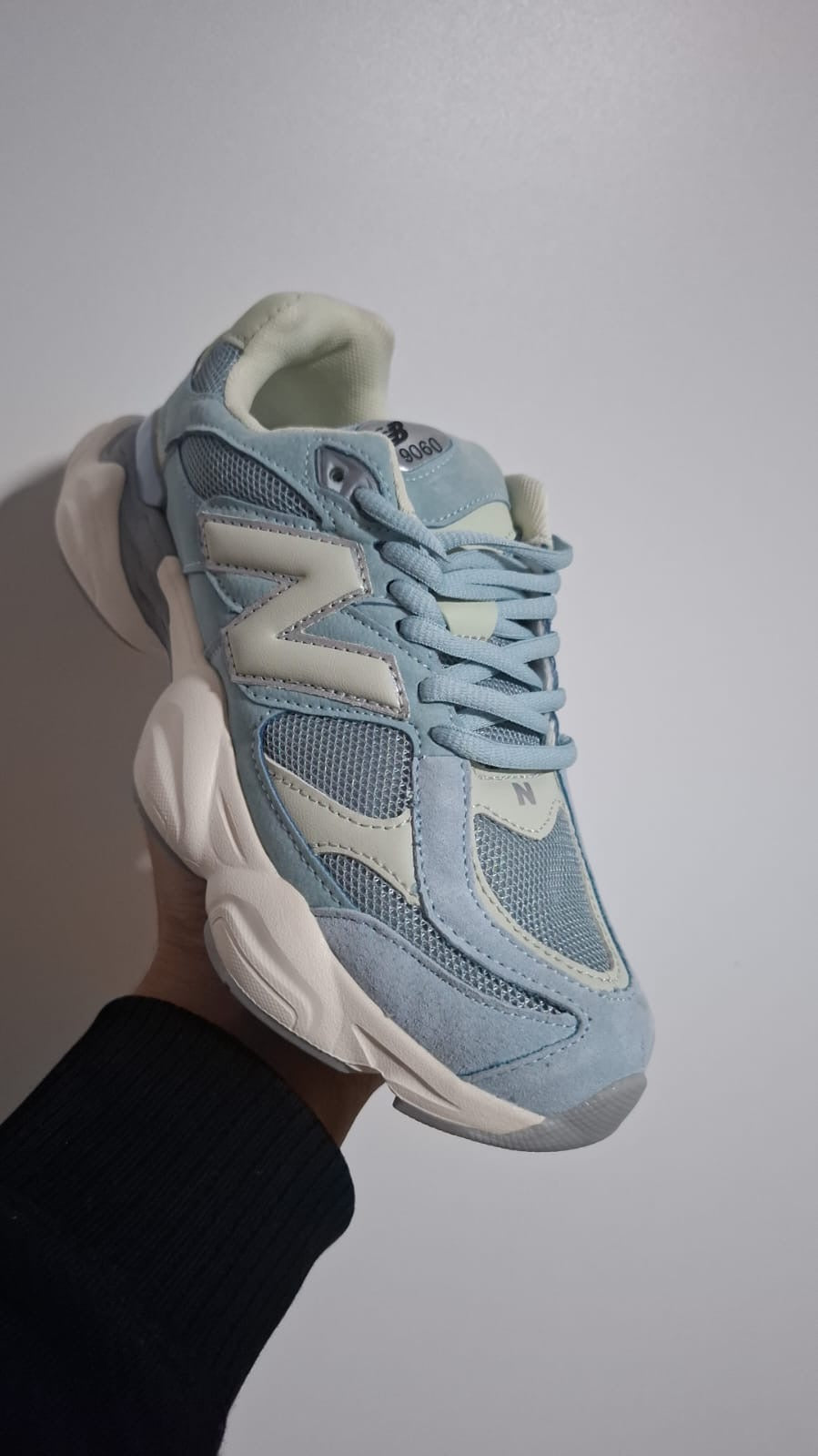 New balance 9060
