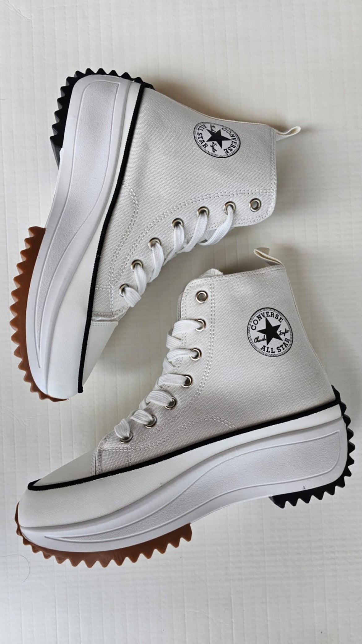 Converse Run blanca