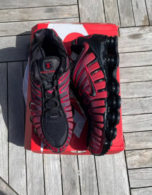 Shox tl roja logo negro