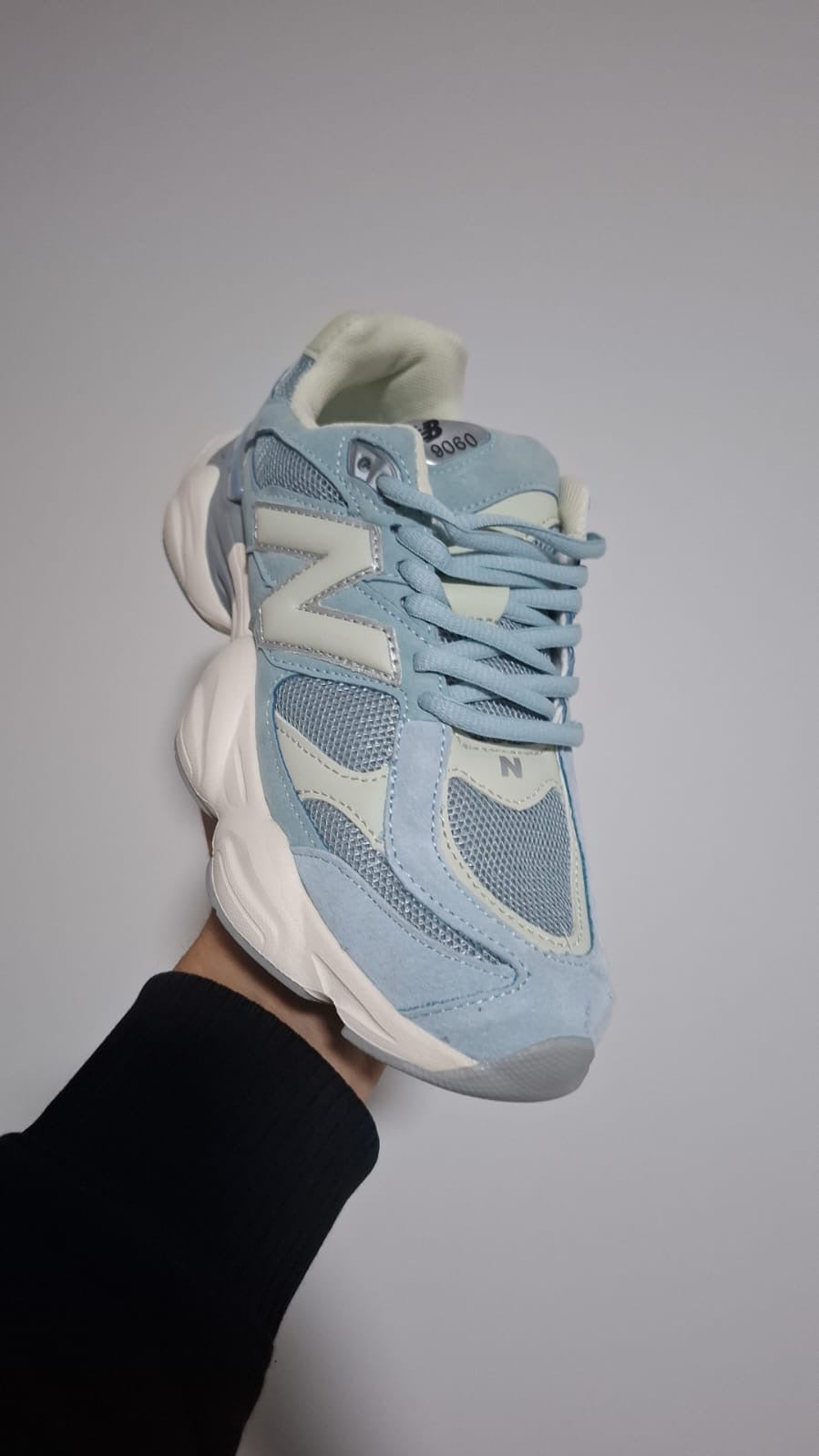 New balance 9060