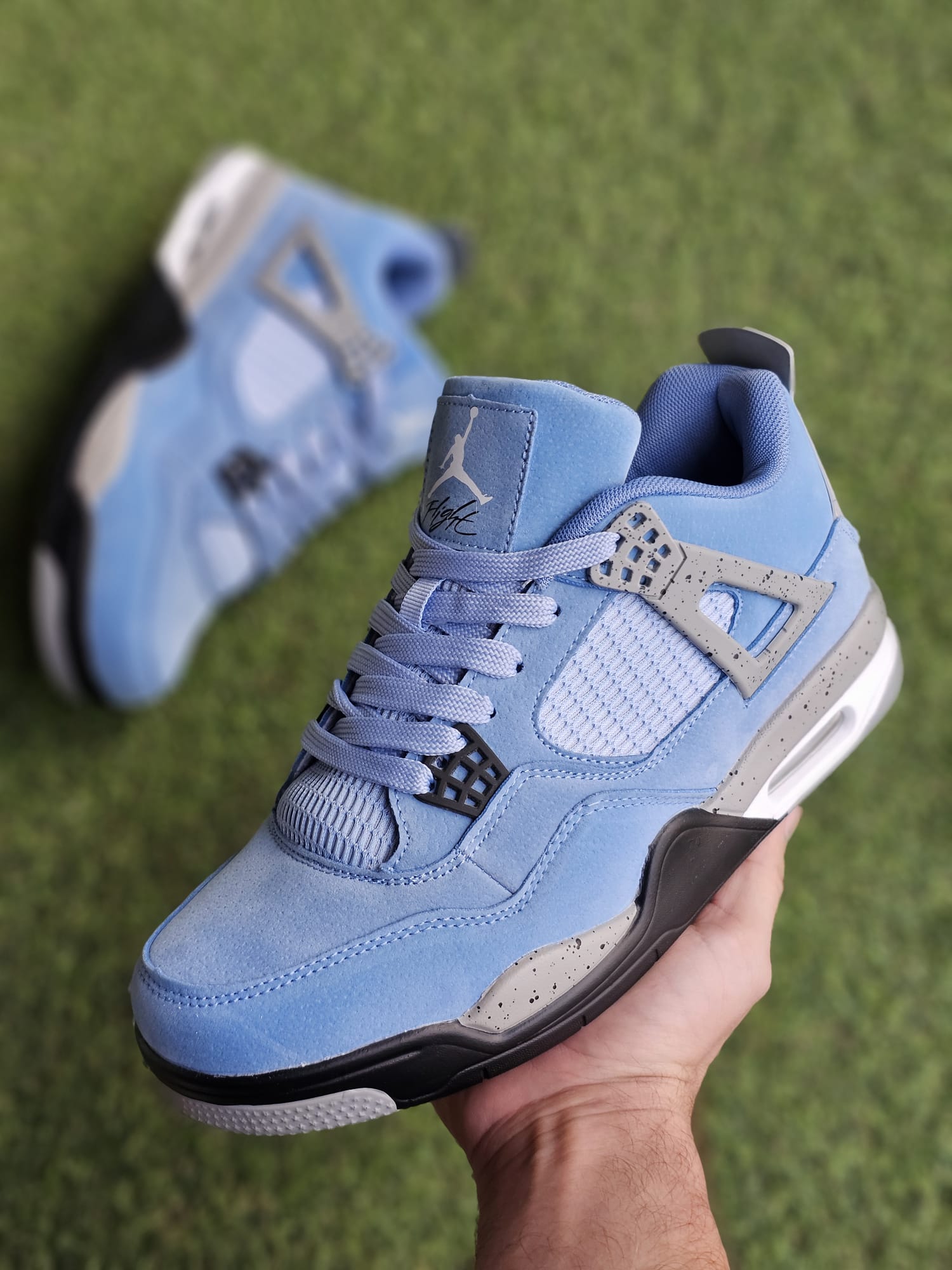 Jordan 4 azul